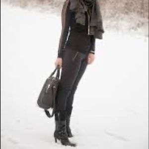 Boutique 9 “Btholler” Women's Patent Leather Black Boots Knit Top Size 6